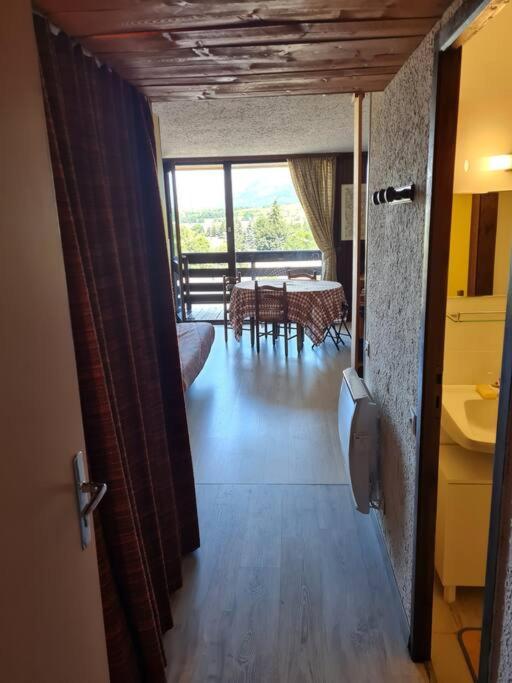 Belle Vue Au Chateau D'Ancelle Esterno foto